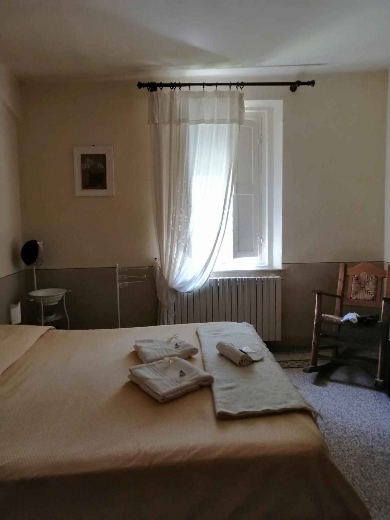 Bed And Breakfast Evelina Лукка Екстер'єр фото